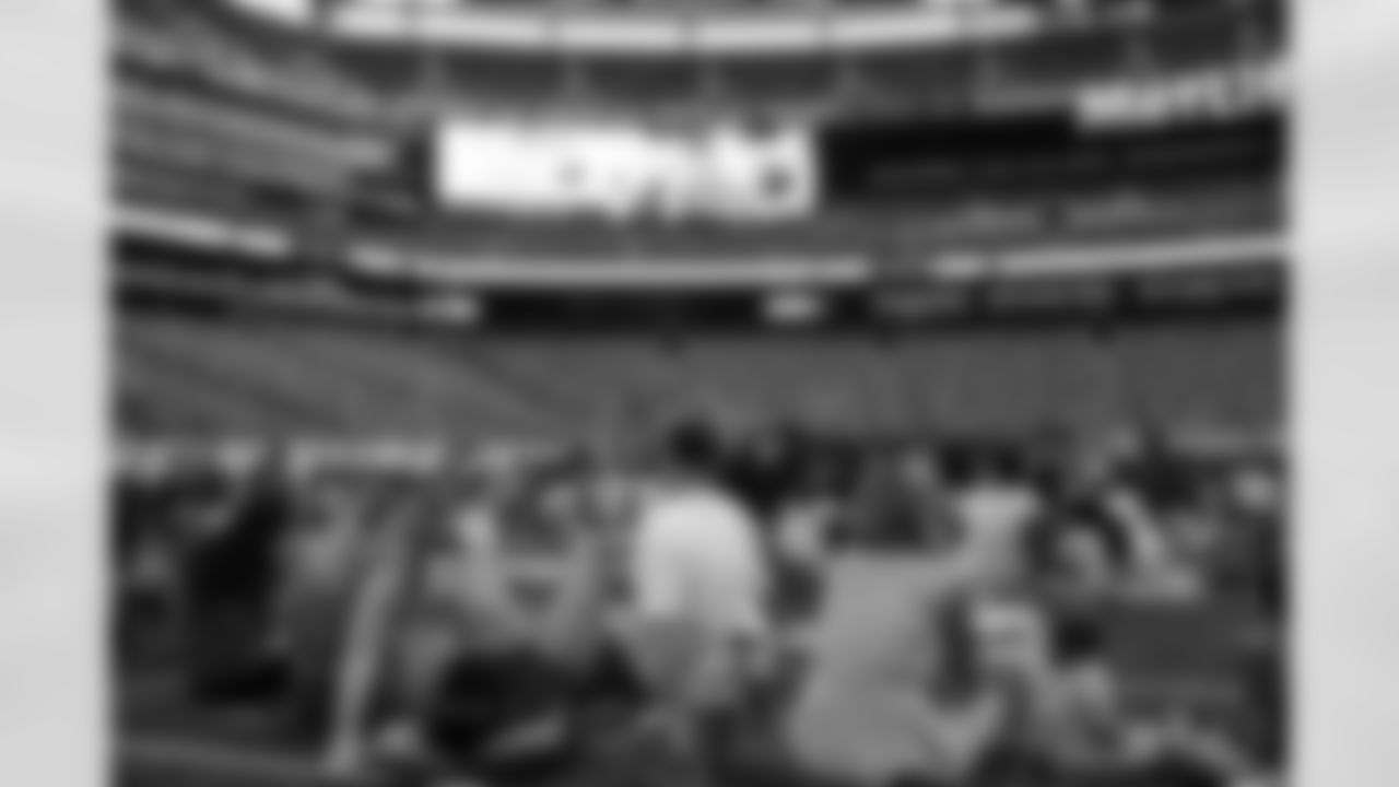 E_1D2_1241