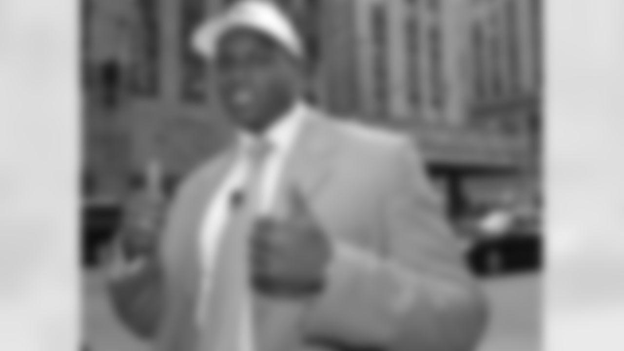 OT D'Brickashaw Ferguson: No. 4 overall in 2006