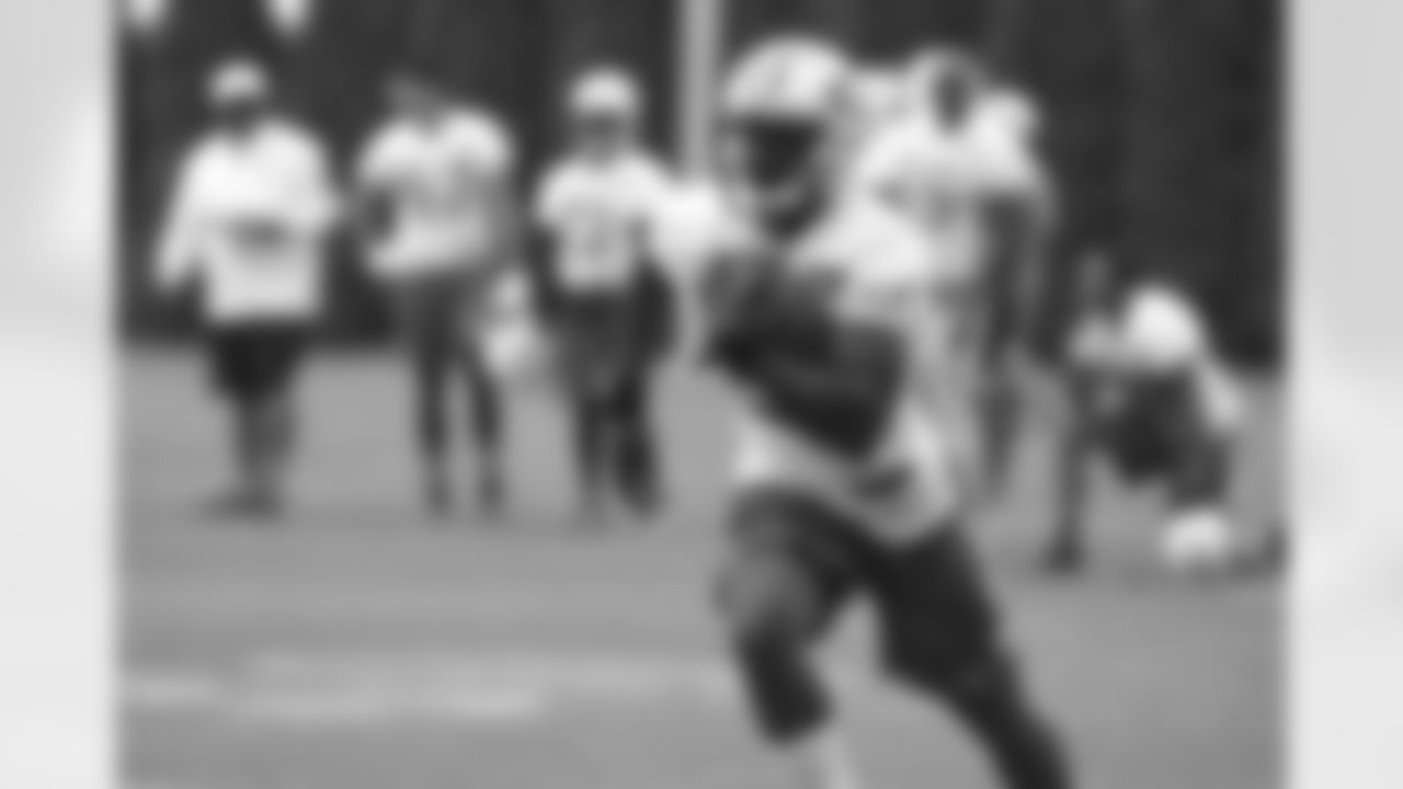 WR Walter Powell