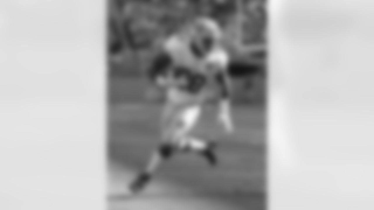 RB Carlos Hyde