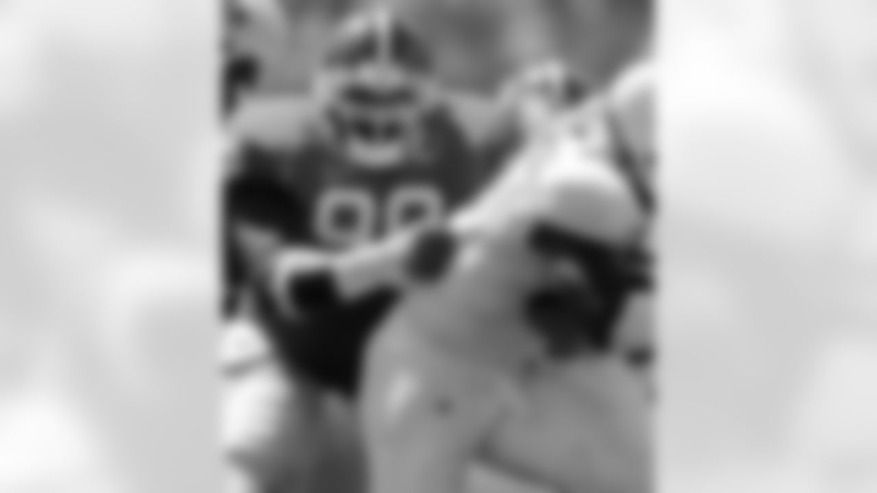 DL Jarvis Jenkins (Clemson)