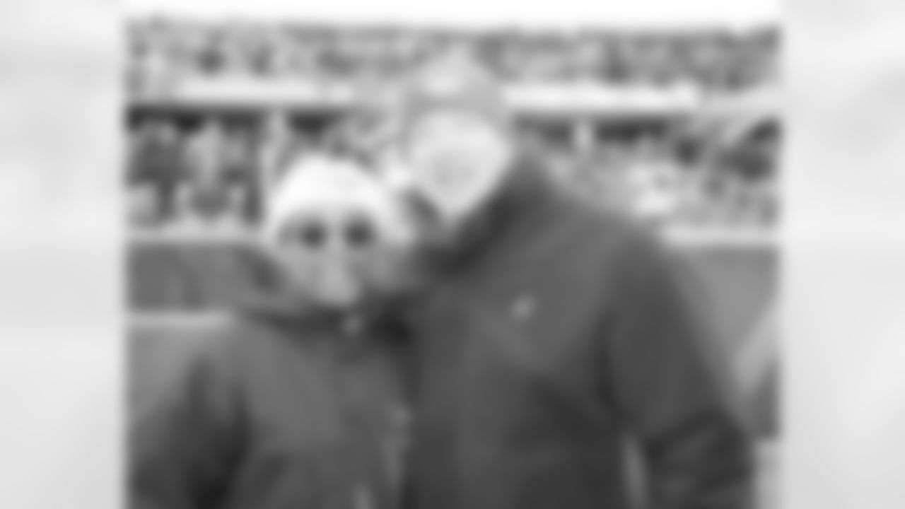 Marty Lyons Photos