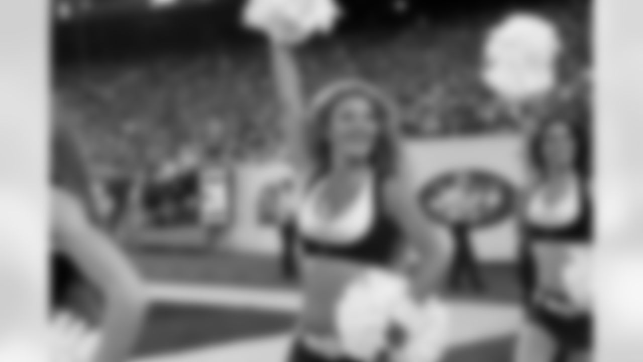New York Jets Flight Crew: Jets vs Cowboys