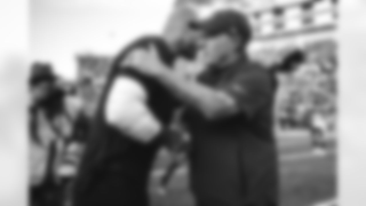 E_SNY_7046