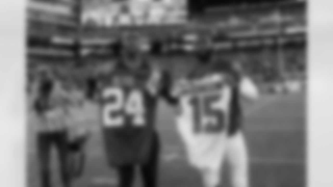 JAX WR Allen Robinson & CB Darrelle Revis