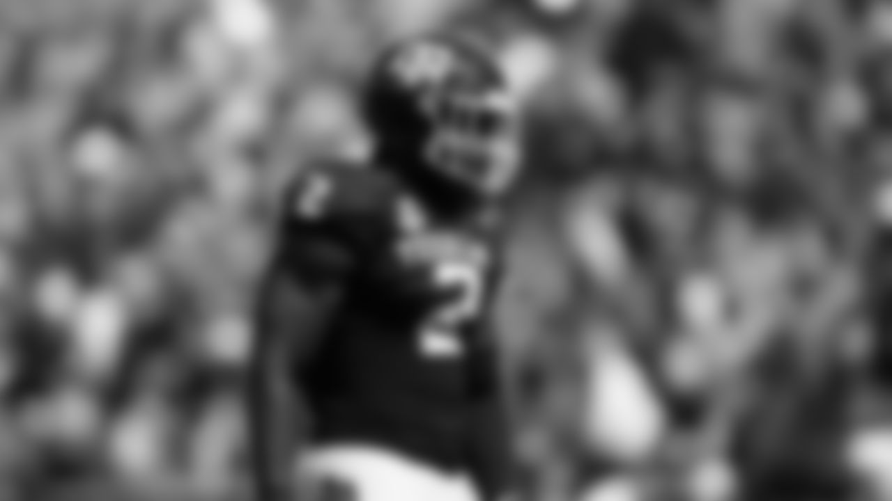 Rd. 4, No. 117 - DL Micheal Clemons (Texas A&M)