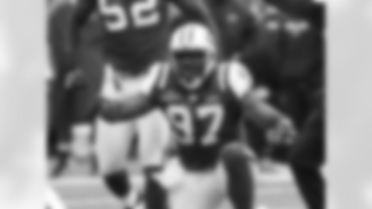 2009 Week 6 - Jets vs Bills Photos