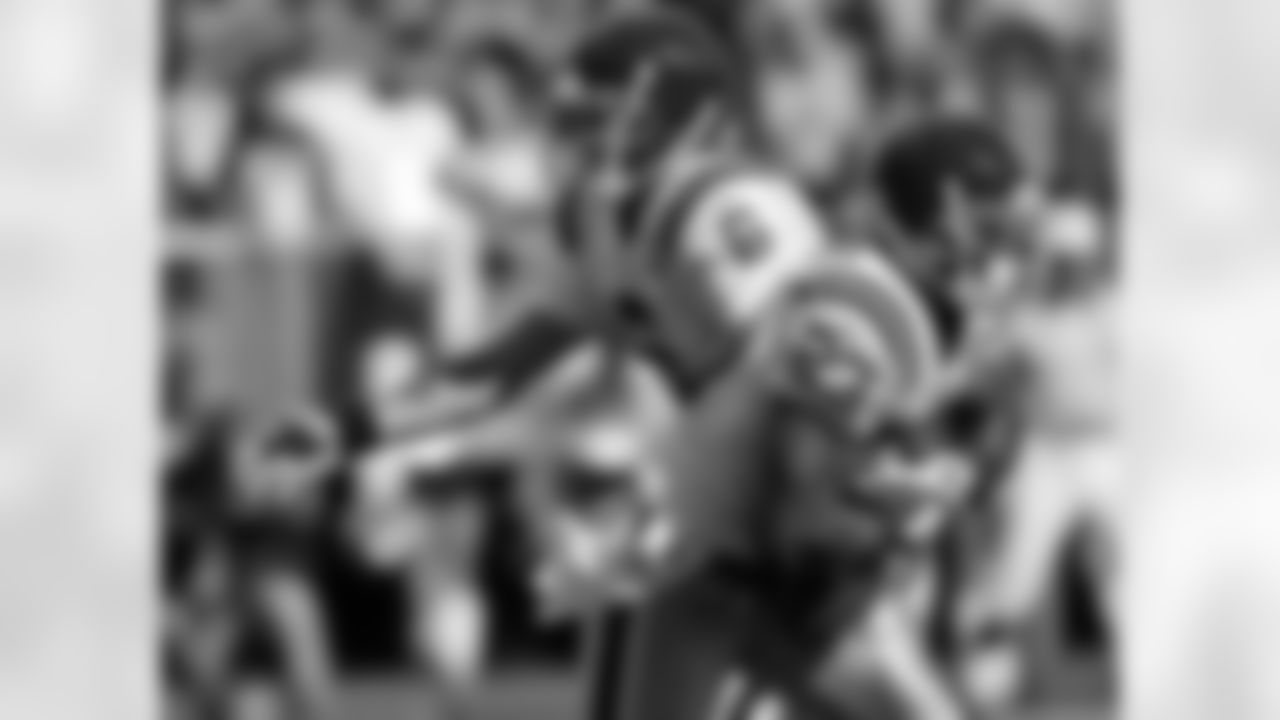 2009 Week 7 - Jets at Raiders Photos