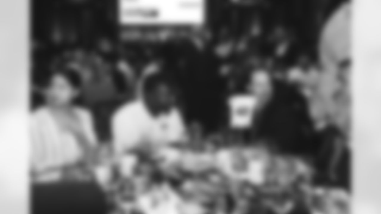 JB1_2787