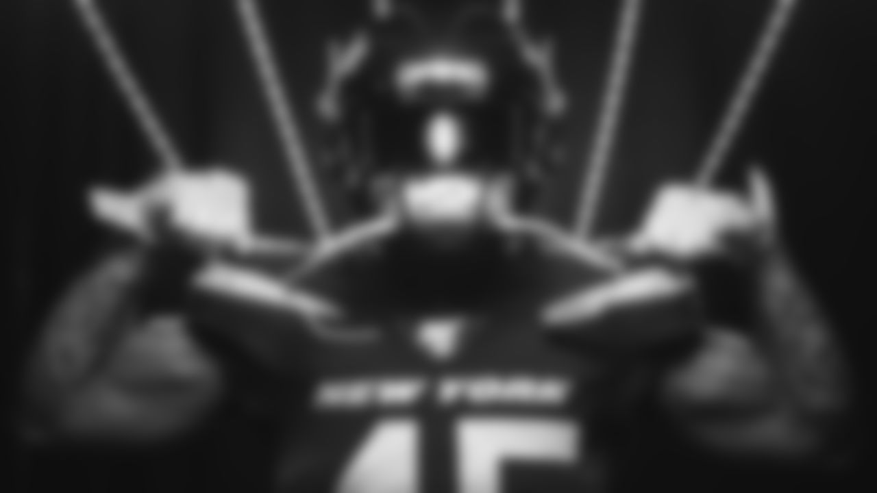 45 Rontez Miles, S