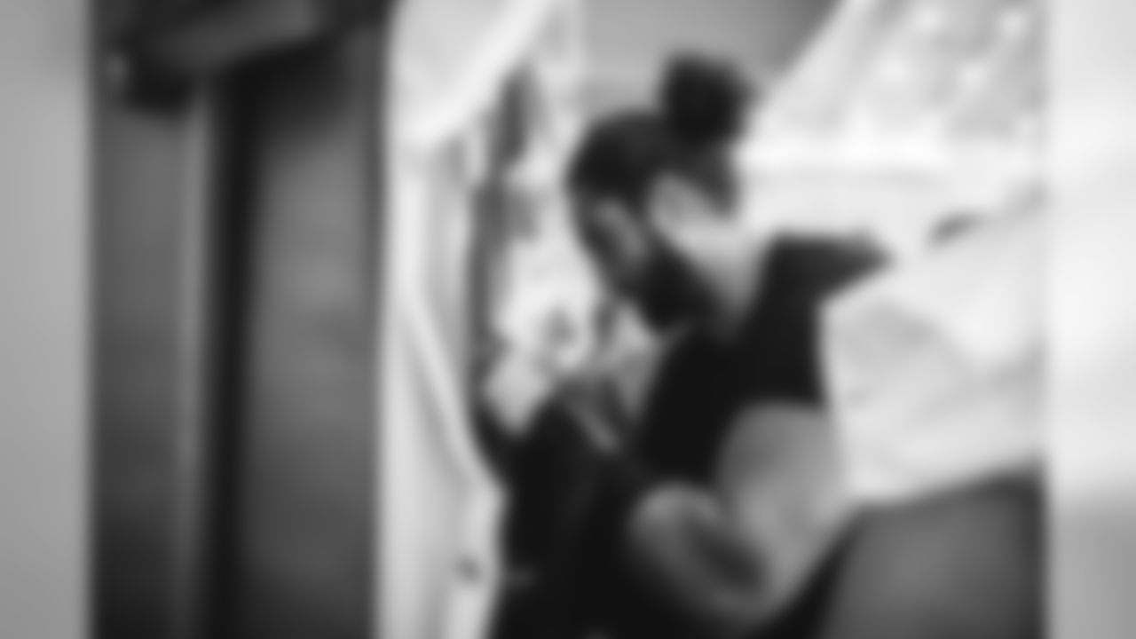 E_SNY_7194