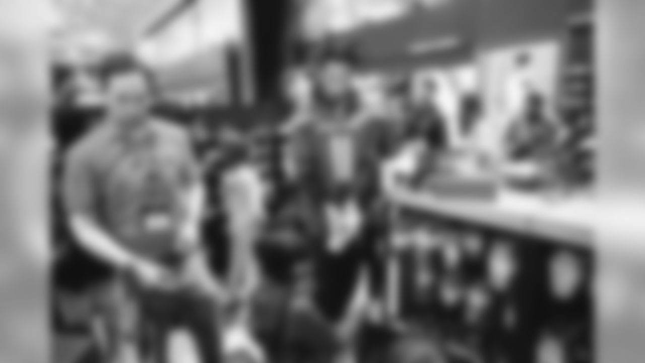E_SNY_3367