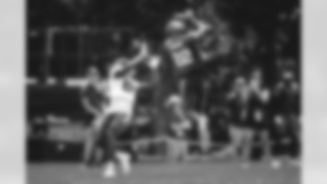 E_JB1_3101