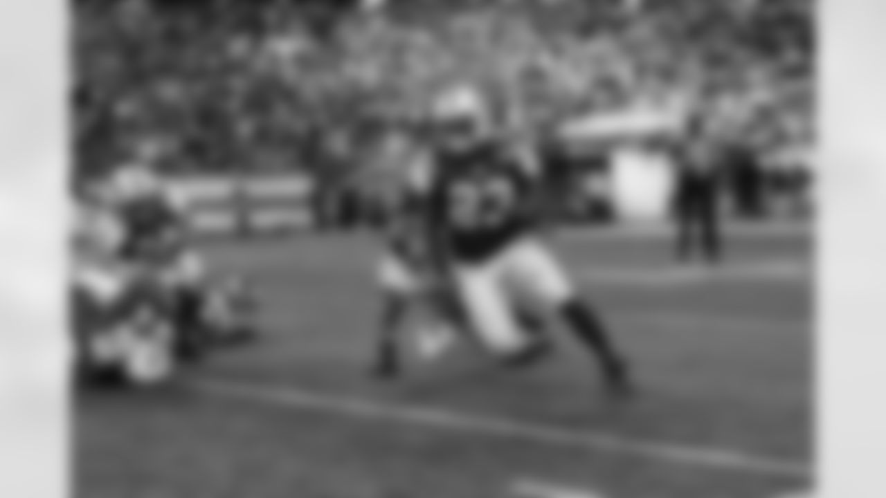 2011 Regular Season Week 16 Jets vs. Giants Game Photos