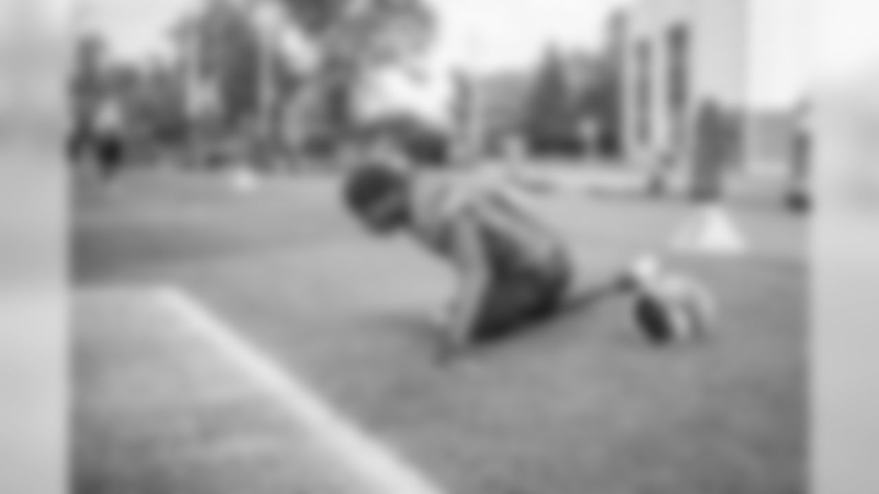 Detroit Lions defensive back Tracy Walker (21) stretches during practice at the Detroit Lions training facility Friday, Sept. 27, 2019 in Allen Park, Mich. (Detroit Lions via AP)