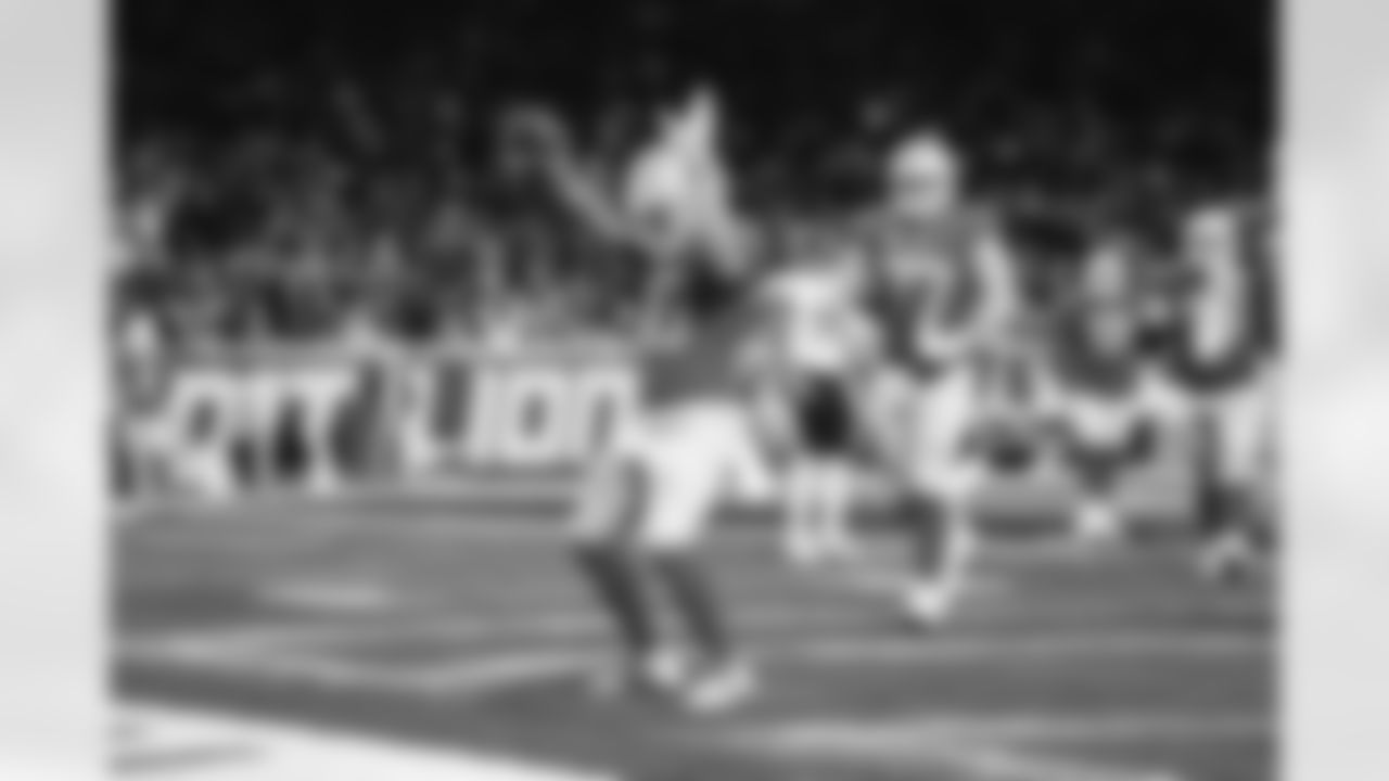Detroit Lions running back Jamaal Williams (30) celebrates after a touchdown during a NFL football game against the Chicago Bears on Sunday, January 1, 2023 in Detroit, MI. (Jeff Nguyen/Detroit Lions).