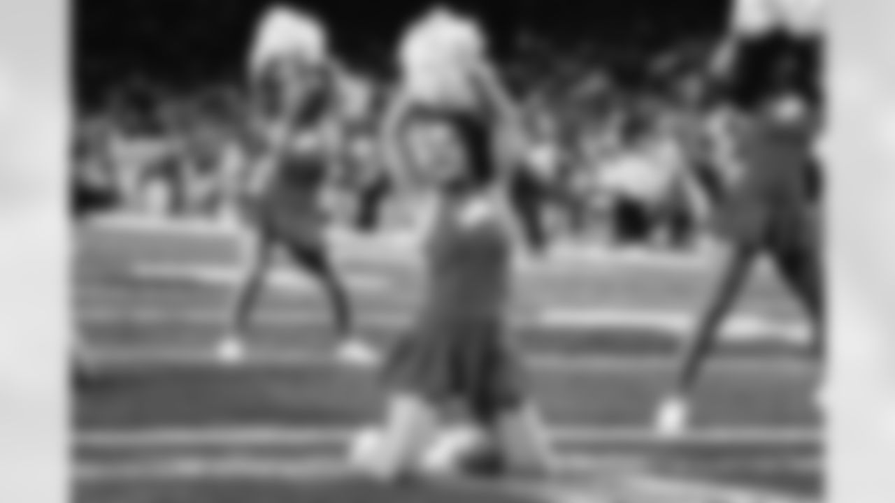 Detroit Lions Cheerleaders perform during a NFL football game against the Buffalo Bills on Thursday, November 24, 2022 in Detroit, MI. (Mike Ferdinande/Detroit Lions).