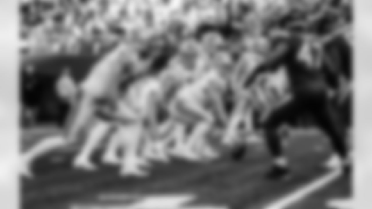 Detroit Lions center Evan Brown (63), Detroit Lions center Frank Ragnow (77) and Detroit Lions guard Jonah Jackson (73) during a NFL football game against the New York Jets on Sunday, December 18, 2022 in East Rutherford, NJ. (Jeff Nguyen/Detroit Lions).