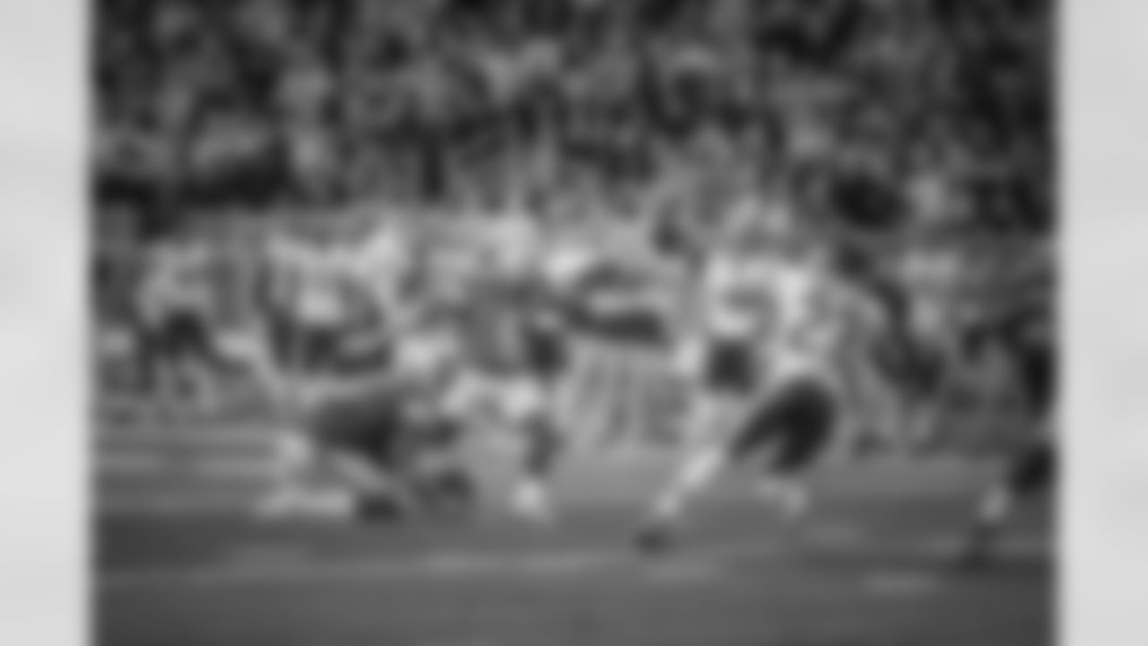 The Lions get their first win of the season with a 27-yard overtime game-winning field goal against the Chicago Bears.