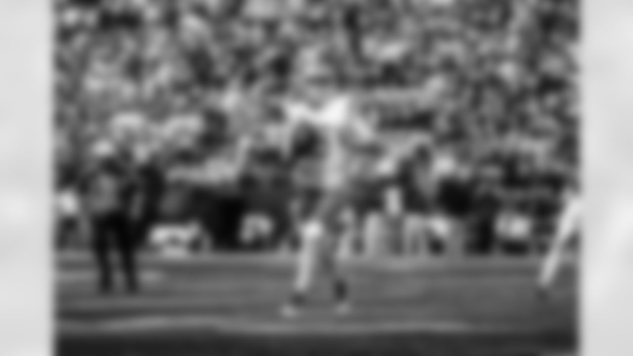 Detroit Lions quarterback Jared Goff (16) during a NFL football game against the Minnesota Vikings on Sunday, September 25, 2022 in Minneapolis, MN. (Jeff Nguyen/Detroit Lions).