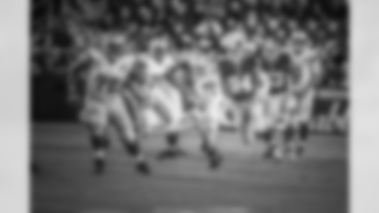Zach Zenner finished with 81 total yards and a touchdown in the Lions' preseason game at Washington.