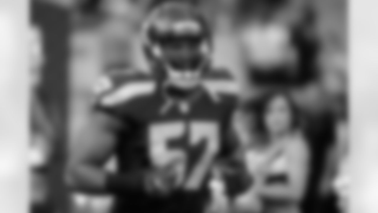 Backed up by 91 Cassius Marsh and 59 Ronald Powell