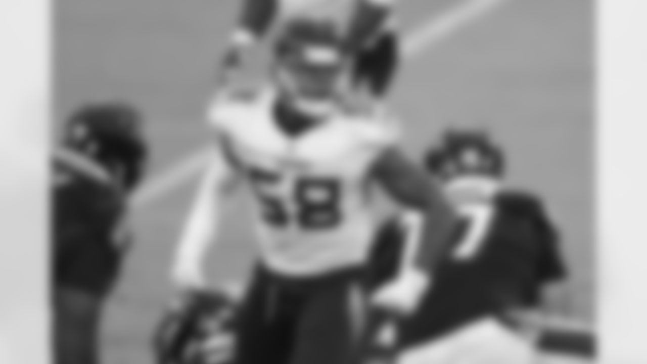 OLB: Harold Landry III