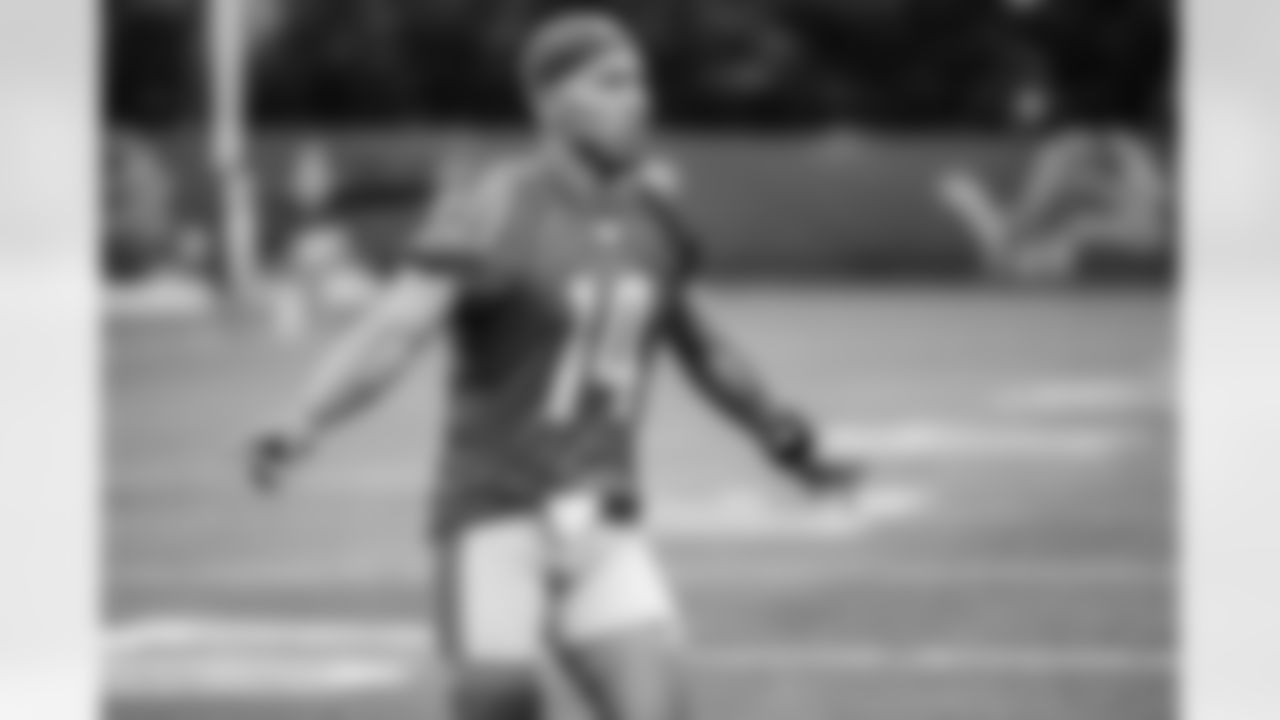 Detroit Lions wide receiver Amon-Ra St. Brown (14) during Lions OTAs at the Training Facility in Allen Park, MI. 2021 (Jeff Nguyen/Detroit Lions)