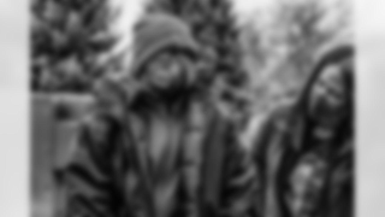 111720_DLA_CoatDrive_013