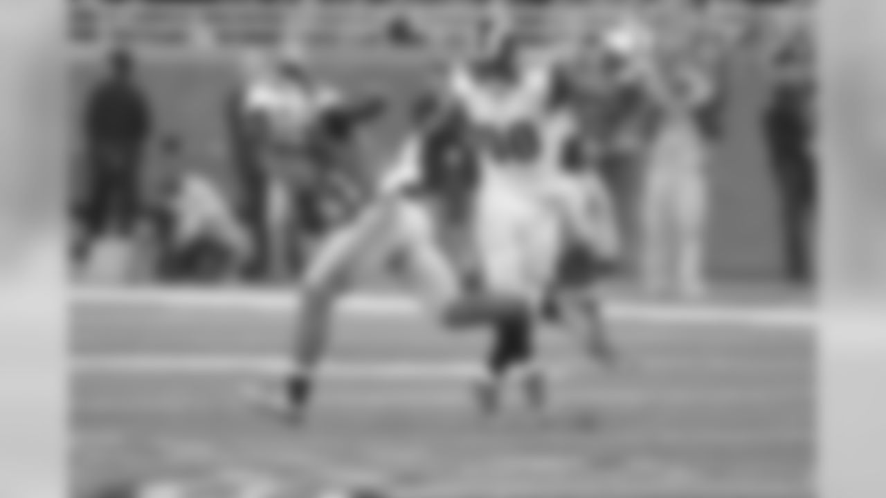 Interceptions: 2 (previous: 1)