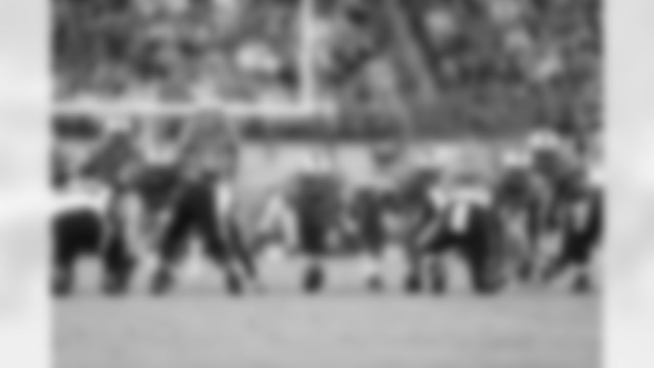 Detroit Lions long snapper Don Muhlbach (48)