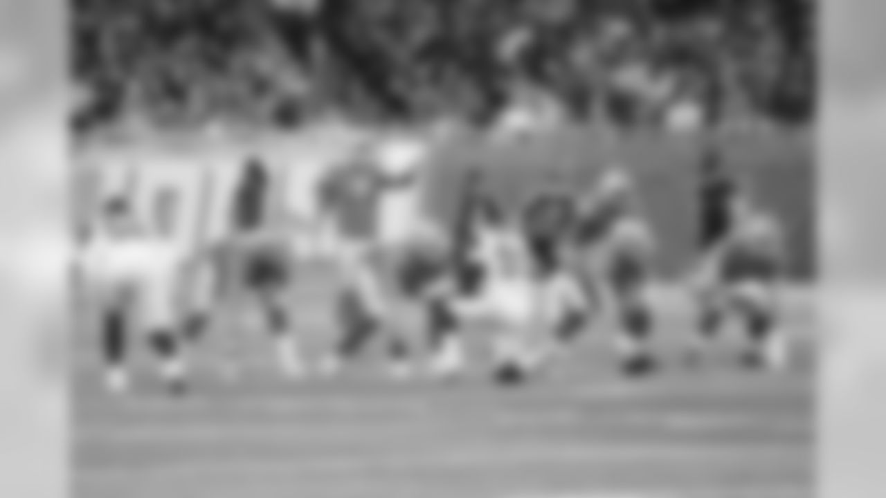 Detroit Lions quarterback Matthew Stafford (9) and the offense during a NFL football game against the Los Angeles Rams on Sunday, Dec. 2, 2018 in Detroit. (Detroit Lions via AP).