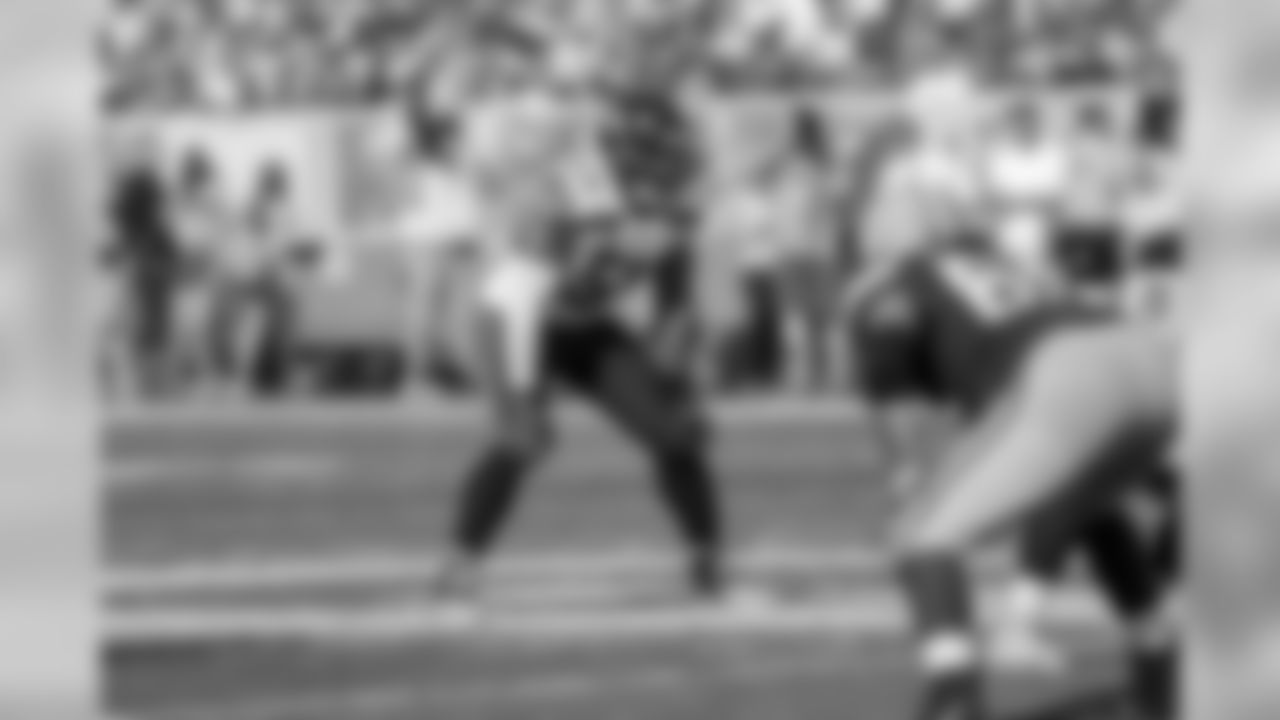 21 Bobby Wagner