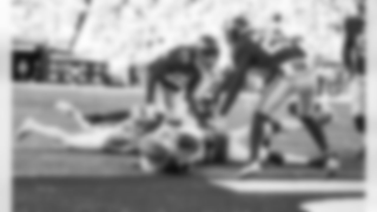 Detroit Lions running back Jamaal Williams (30) scores a touchdown during a NFL football game against the New York Giants on Sunday, November 20, 2022 in East Rutherford, NJ. (Jeff Nguyen/Detroit Lions).