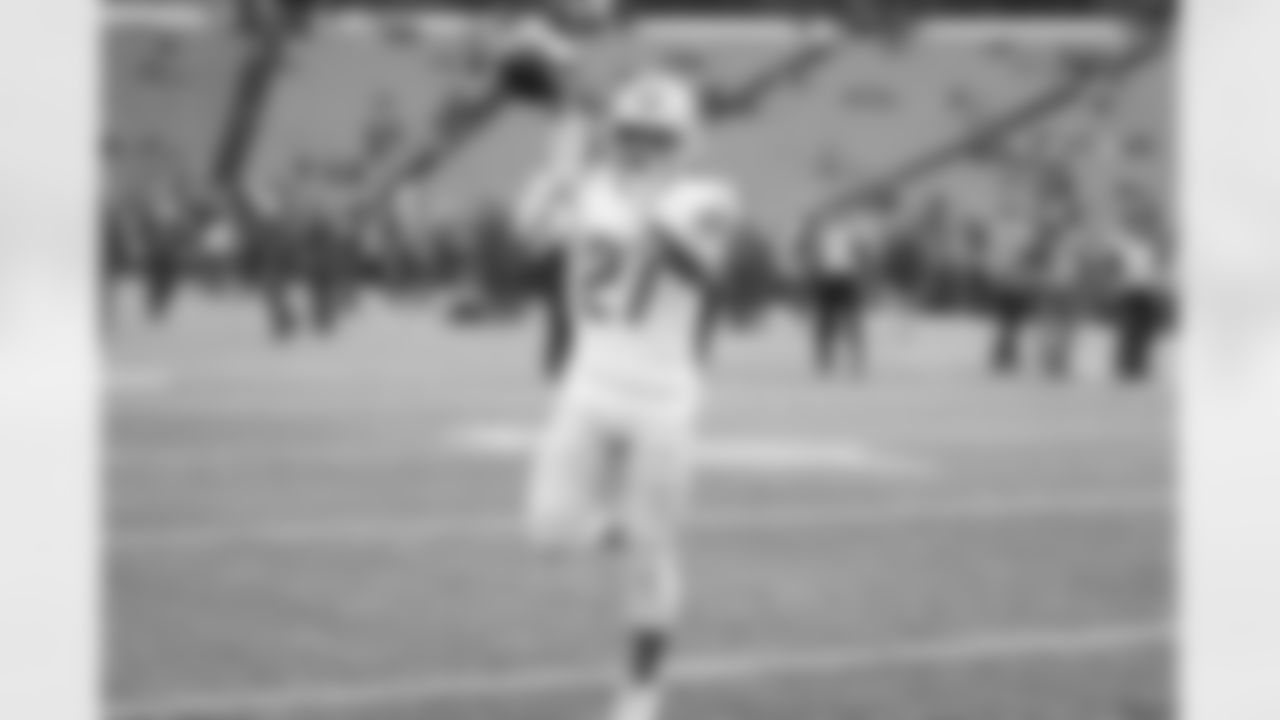 Detroit Lions safety Glover Quin (27) before a NFL football game against the Buffalo Bills on Sunday, Dec. 16, 2018 in Orchard Park, N.Y. (Detroit Lions via AP).