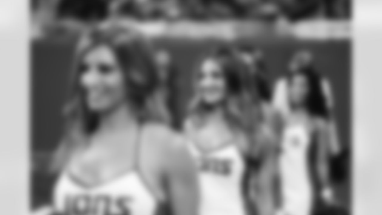 Cheerleaders during a NFL football preseason game against the Buffalo Bills on Friday, August 13, 2021 in Detroit, MI. (Jeff Nguyen/Detroit Lions).