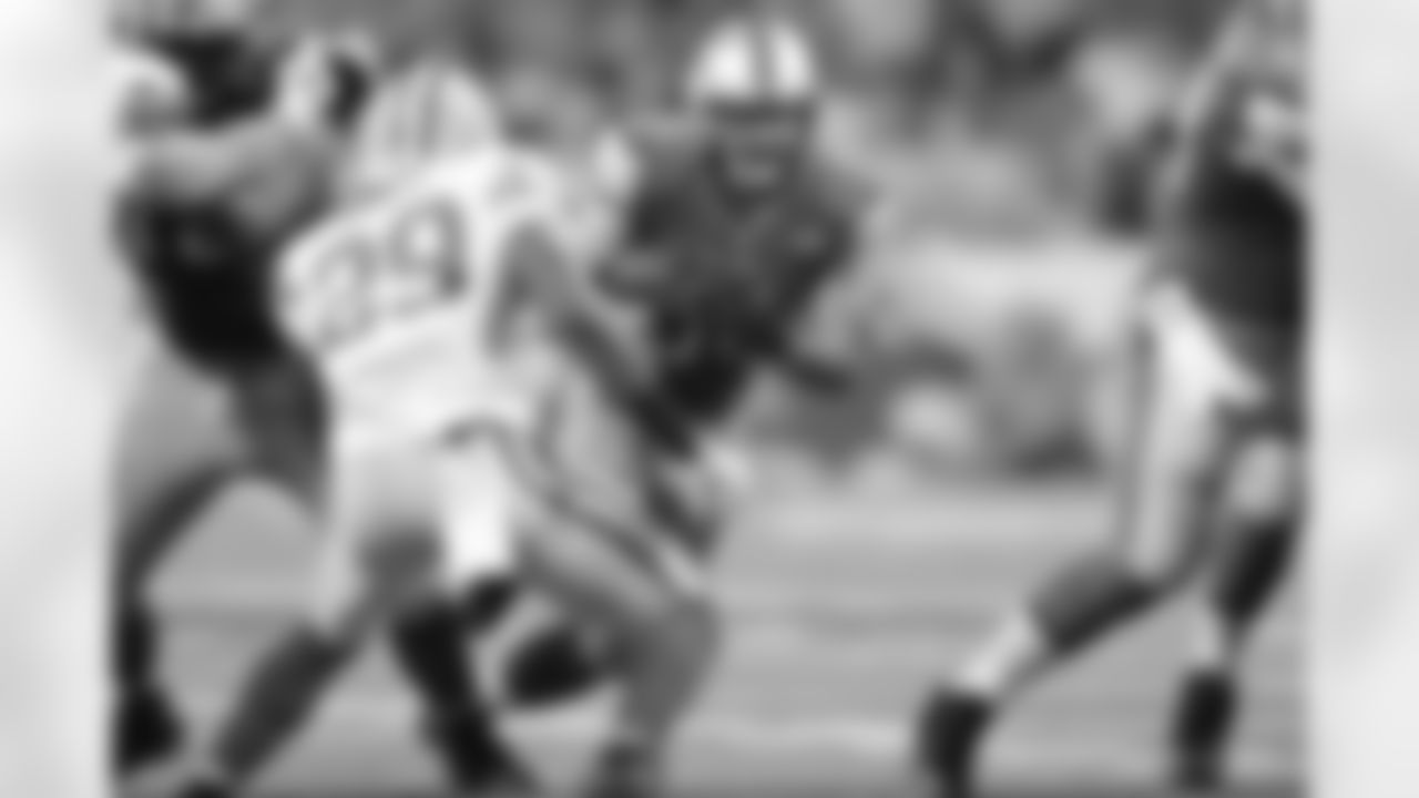 Fumbles lost: 5 (T-3rd)