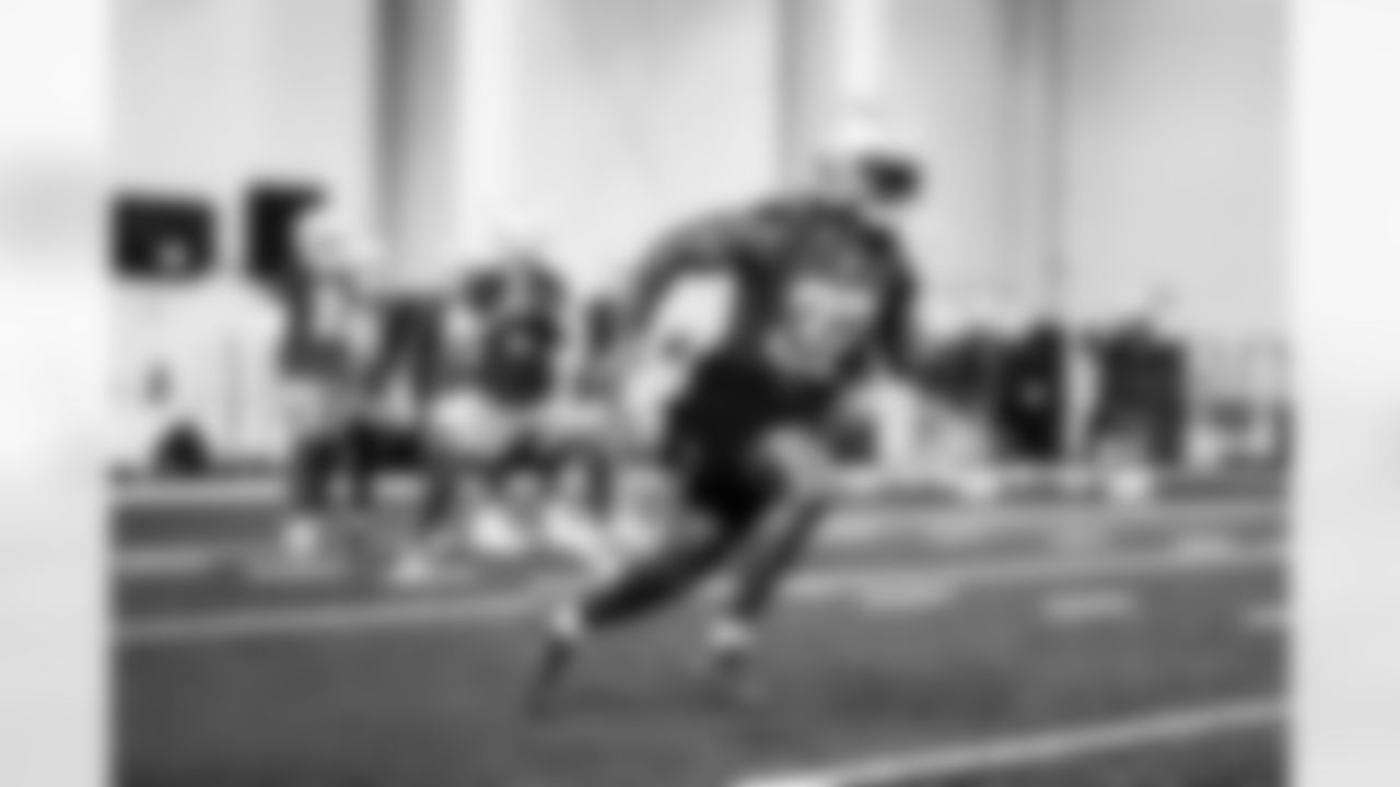 Detroit Lions running back D'Andre Swift (32) during OTAs at the Lions training facility in Allen Park, MI on June 1, 2022. (Jeff Nguyen/Detroit Lions)
