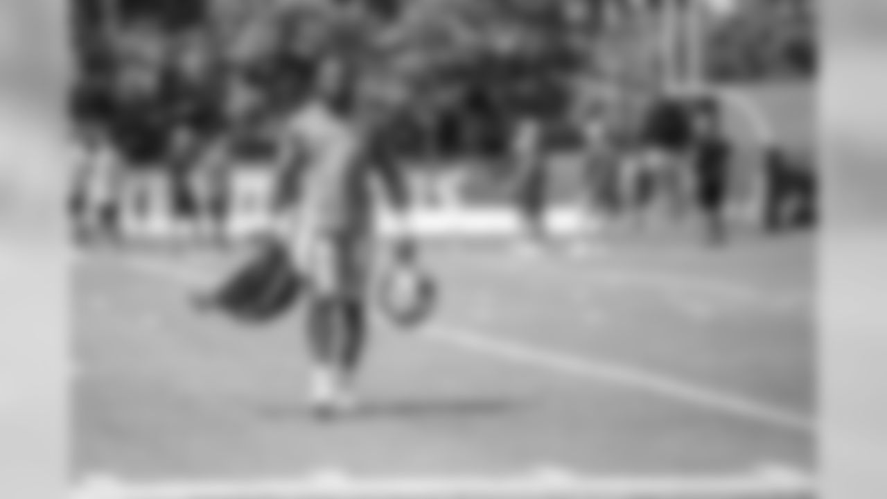 Detroit Lions linebacker Jarrad Davis (40) walks off the field following Day five of Detroit Lions Training Camp presented by Rocket Mortgage on Tuesday, July 30, 2019 in Allen Park, Mich.