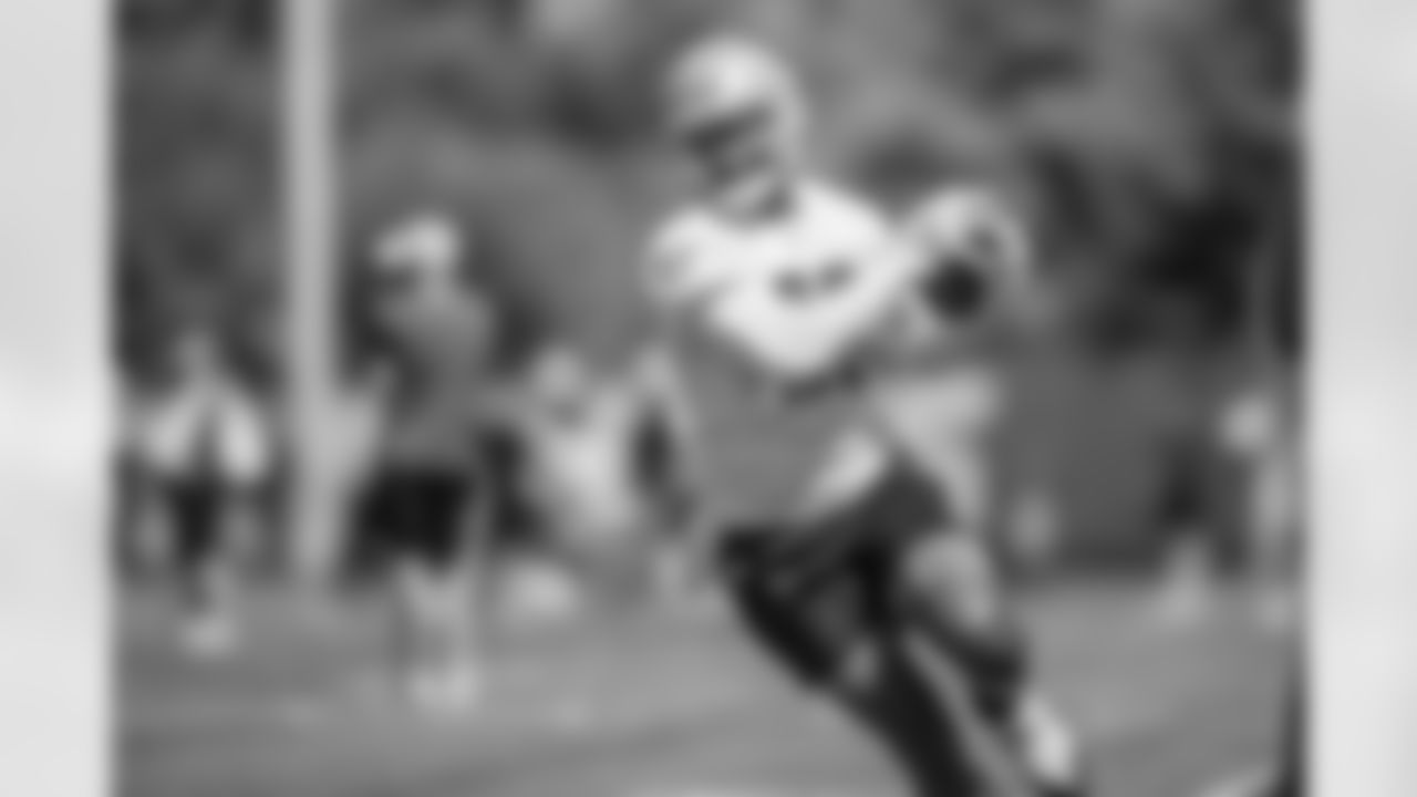Detroit Lions tight end Michael Roberts (80) during an OTA practice at the Detroit Lions training facility on Monday, June 11, 2018 in Allen Park, Mich. (Detroit Lions via AP)