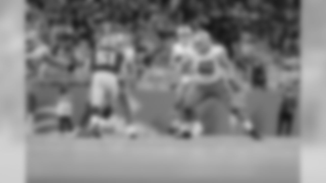 Detroit Lions center/guard Graham Glasgow (60) during a NFL football game against the Dallas Cowboys Sunday, Nov. 17, 2019 in Detroit. (Detroit Lions via AP).