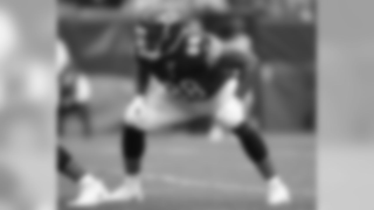 Backed up by 87 Adam Shaheen, 85 Daniel Brown and 84 Ben Braunecker