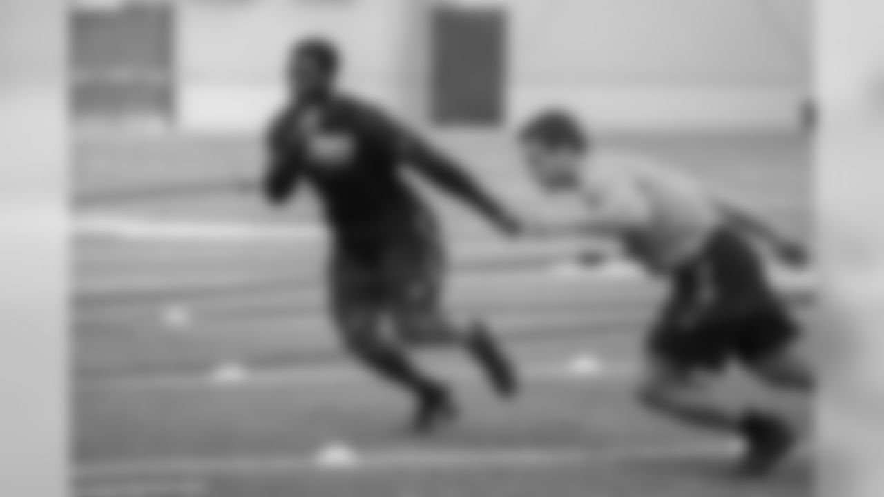 Mike James, Zach Zenner