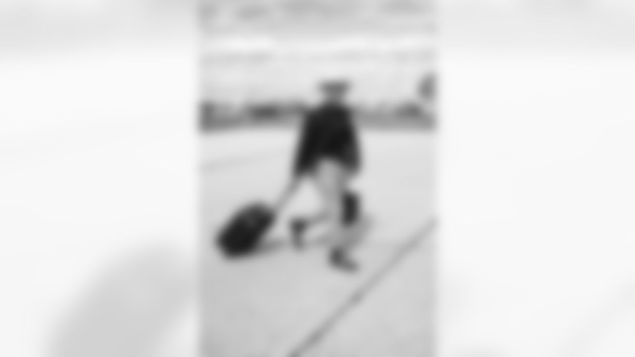 Detroit Lions wide receiver Kalif Raymond (11) traveling to Providence on October 8, 2022. (Jeff Nguyen/Detroit Lions)