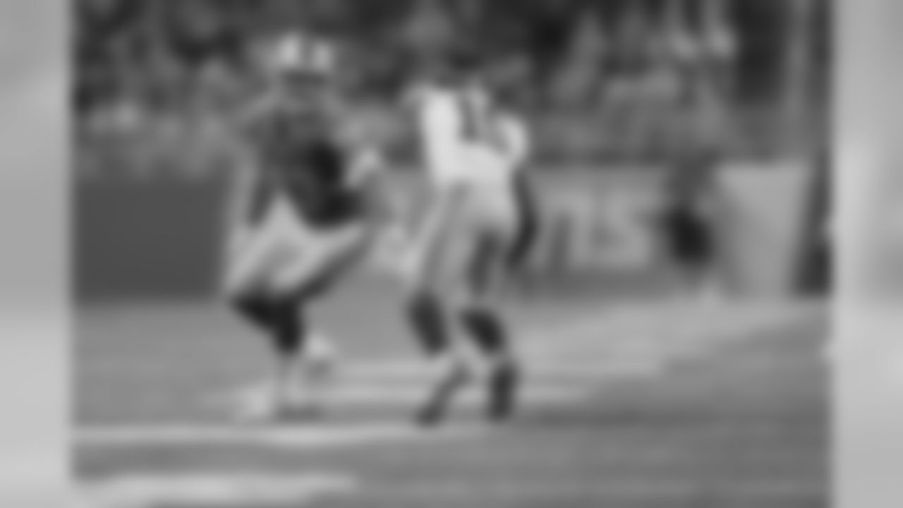 Detroit Lions fullback Nick Bellore (43) on special teams coverage during a NFL football game against the New York Giants on Friday, Aug. 17, 2018 in Detroit. (Detroit Lions via AP).