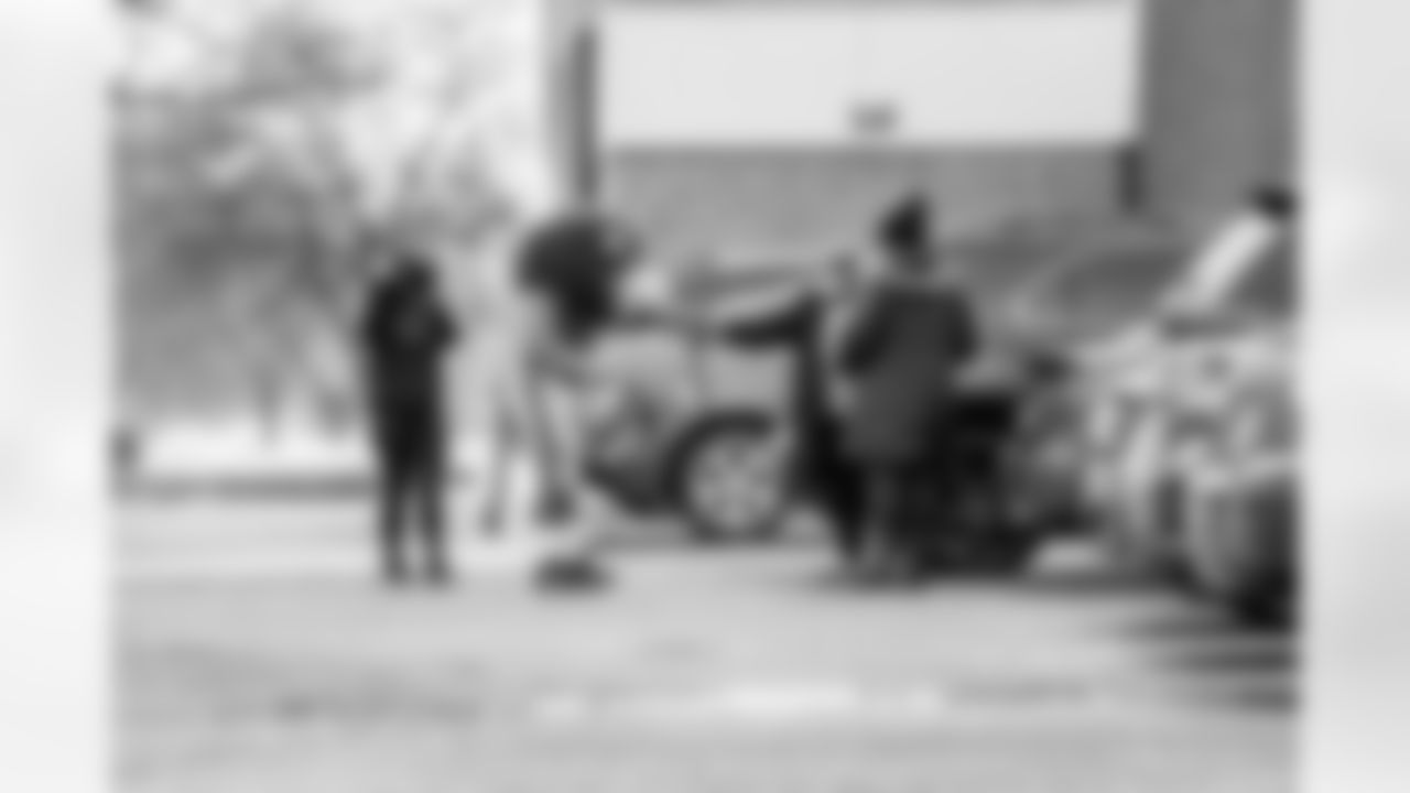 012521 OHFC Kit Dropoff-Detroit_018