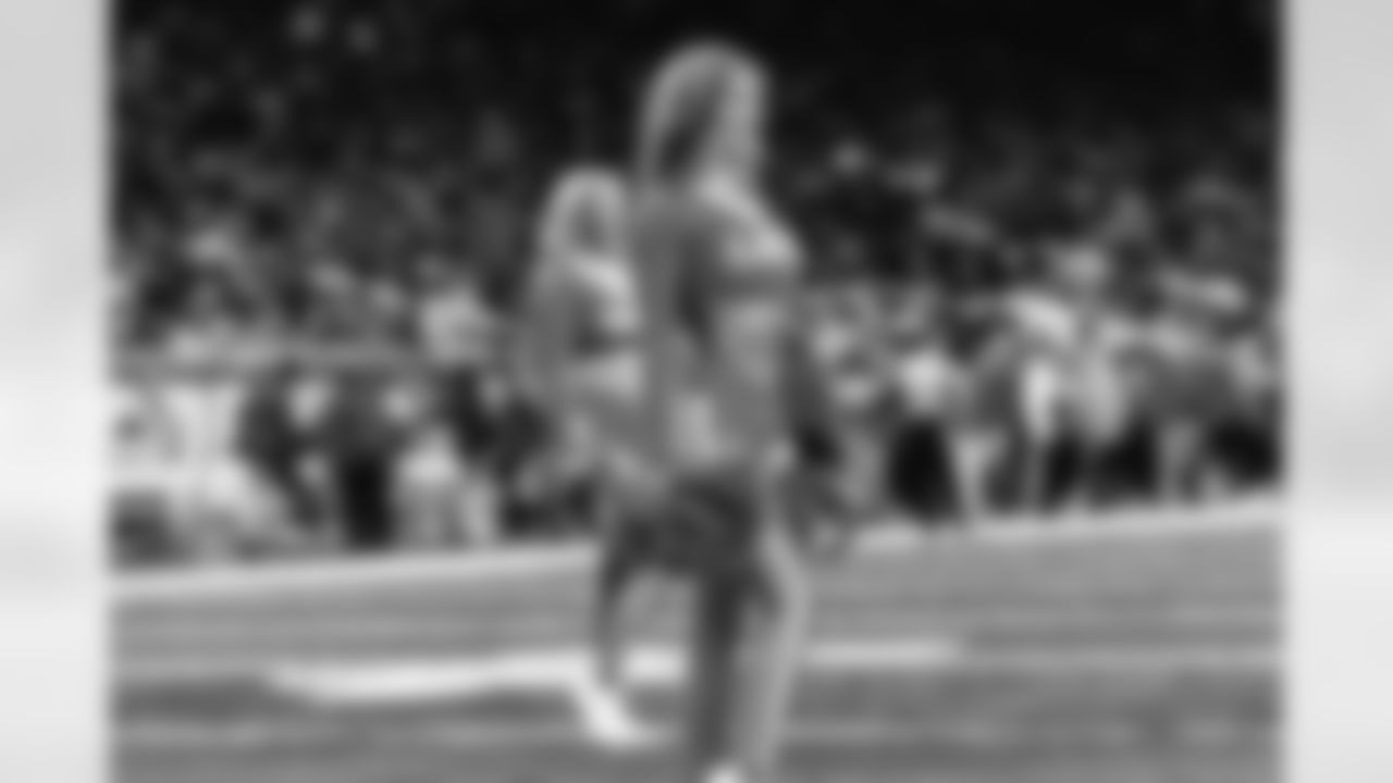 The Detroit Lions Cheerleaders during a NFL football game against the Chicago Bears on Sunday, January 1, 2023 in Detroit, MI. (Mike Ferdinande/Detroit Lions).