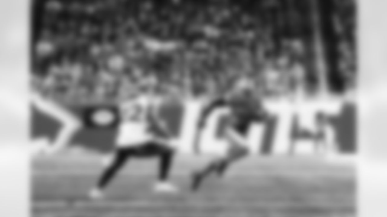 Detroit Lions running back Jahmyr Gibbs (26) during a NFL game against the Seattle Seahawks on Sunday, Sept. 17, 2023 in Detroit, MI. (Jeff Nguyen/Detroit Lions)