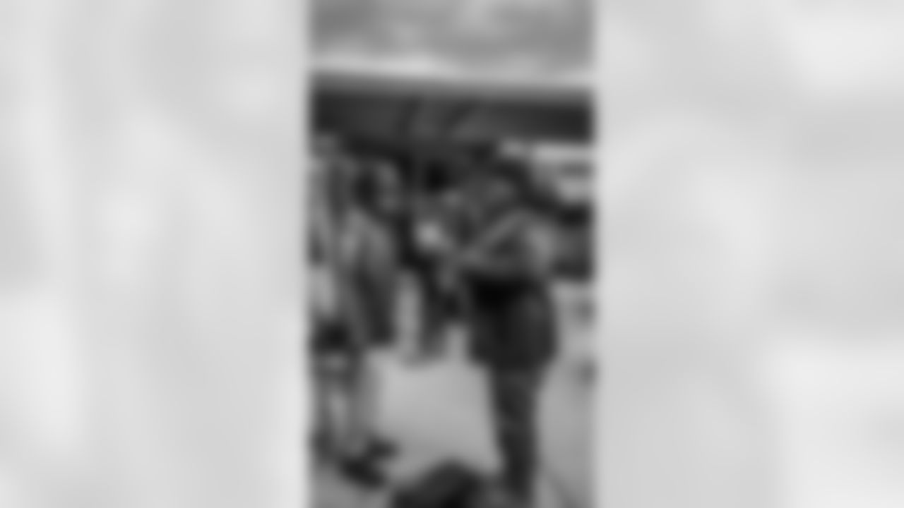 111720_DLA_CoatDrive_004