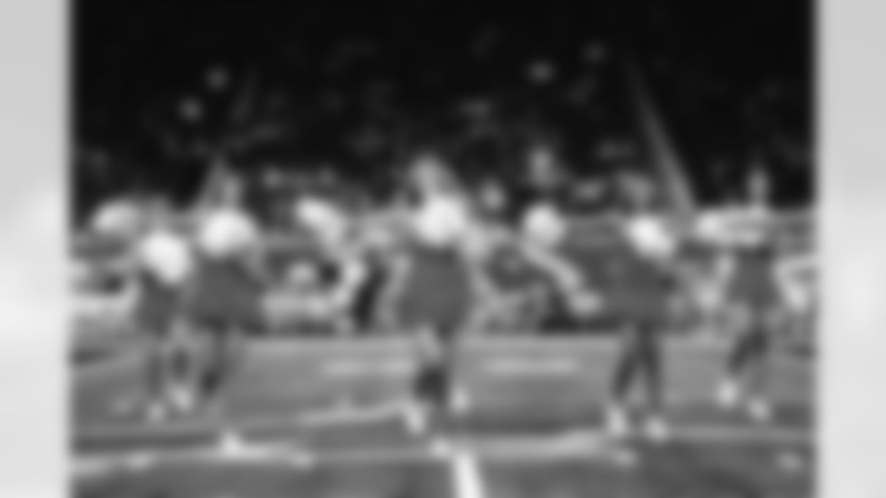 Detroit Lions Cheerleaders perform pregame during a NFL football game against the Chicago Bears on Thursday, November 24, 2021 in Detroit, MI. (Mike Ferdinande/Detroit Lions).